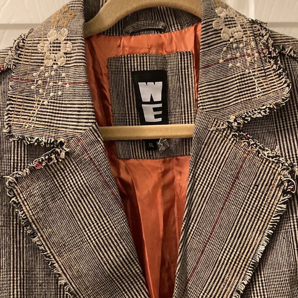 WE Embroidered Jacket - Picture 3 of 11